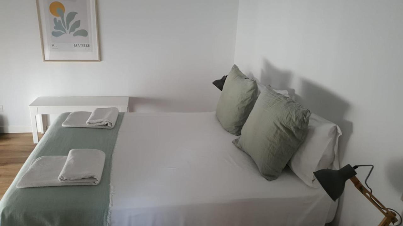 Gaudi Street Apartments Sitges Ngoại thất bức ảnh