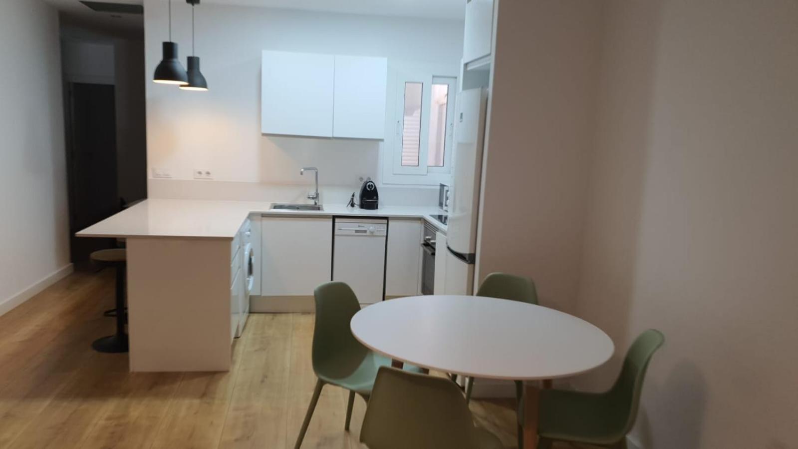 Gaudi Street Apartments Sitges Ngoại thất bức ảnh